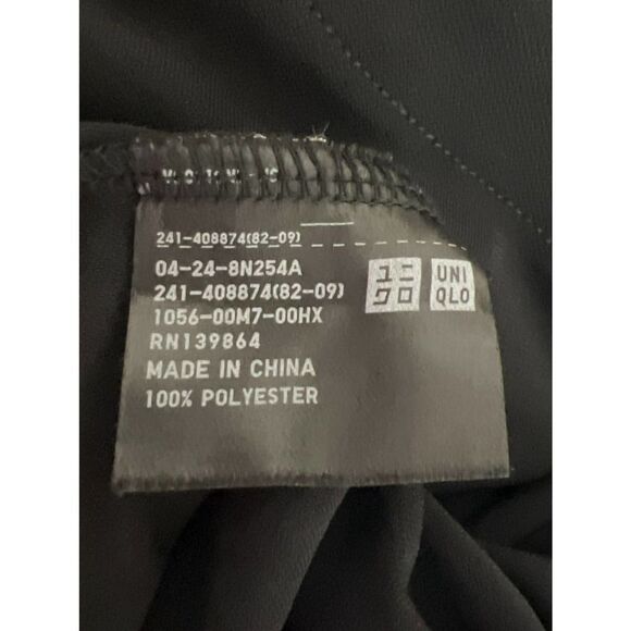Uniqlo 3/4 Sleeve Solid Black Bell Sleeve Top Women’s Size XS NWT - Picture 5 of 6
